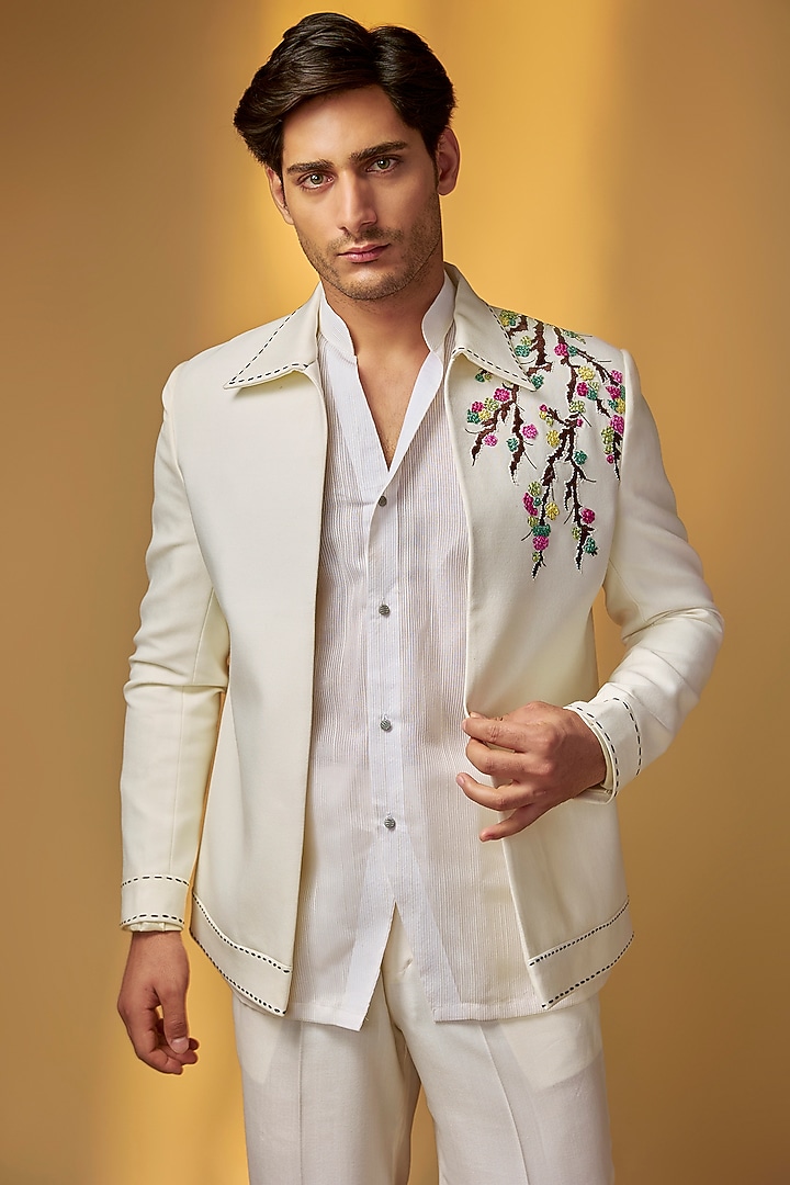 Off-White Textured Knit Resham Embroidered Bomber Jacket Set by PARV DESIGN STUDIO at Pernia's Pop Up Shop