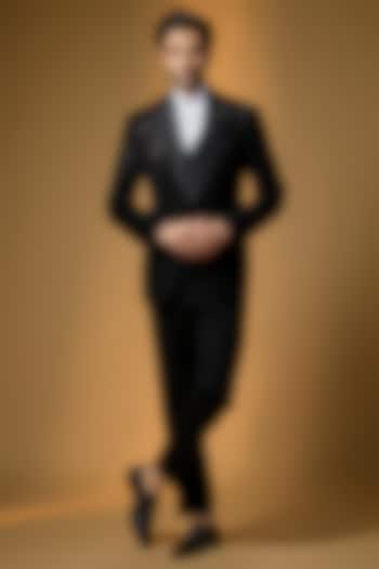 Black Suiting Embroidered Tuxedo Set by PARV DESIGN STUDIO at Pernia's Pop Up Shop