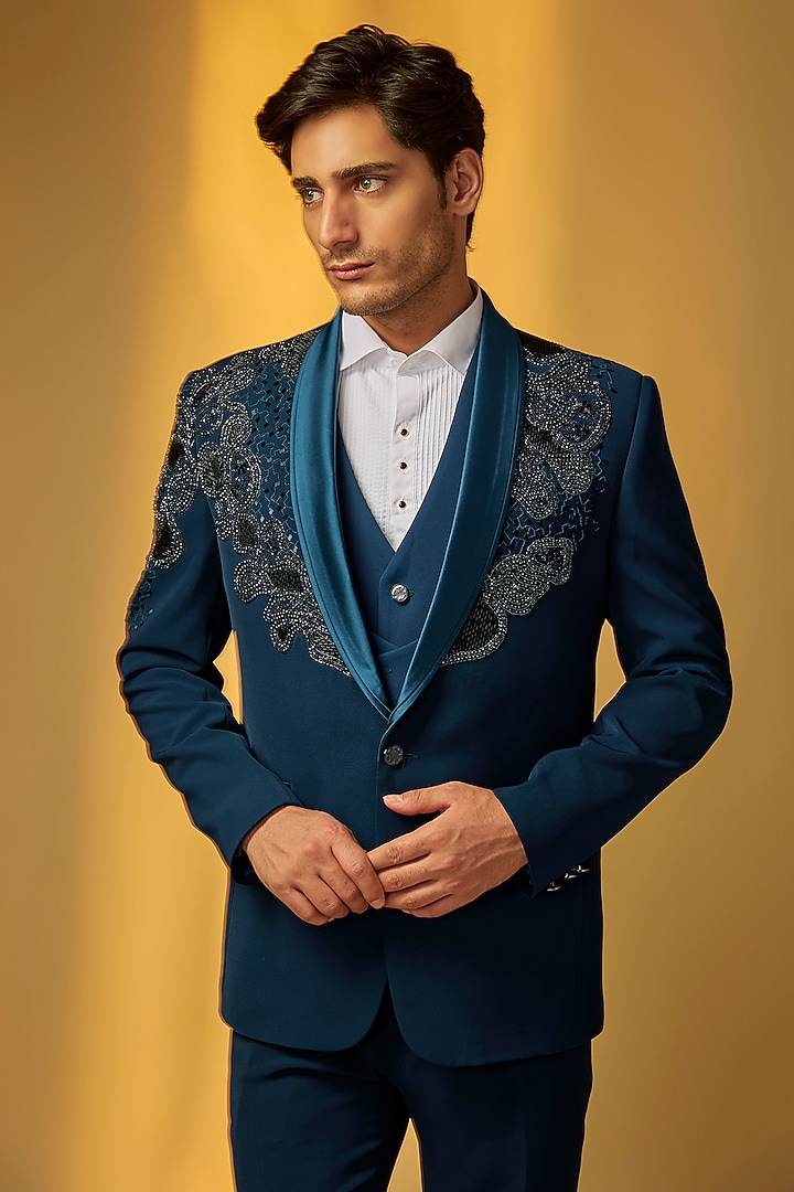 Teal Suiting Cutdana Embroidered Tuxedo Set by PARV DESIGN STUDIO at Pernia's Pop Up Shop