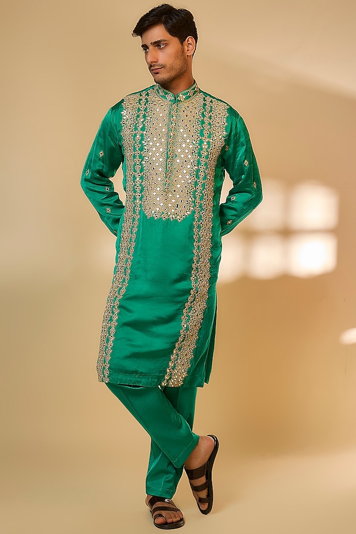 Green Linen Satin Silk Zari & Mirror Embroidered Kurta Set by PARV DESIGN STUDIO