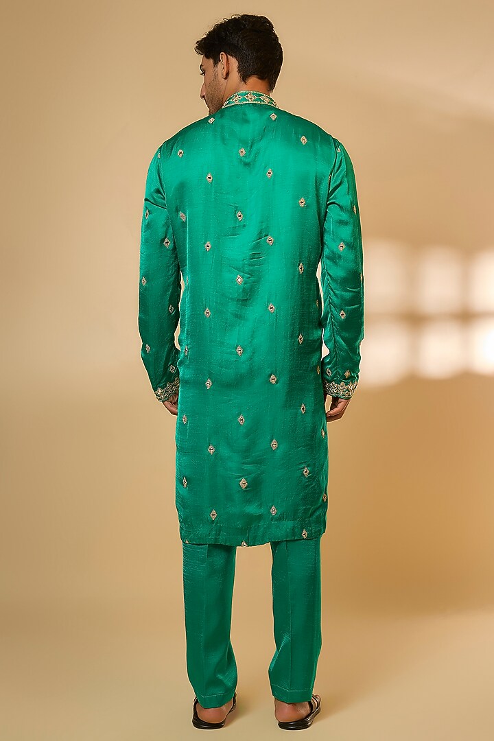 Green Linen Satin Silk Zari & Mirror Embroidered Kurta Set by PARV DESIGN STUDIO at Pernia's Pop Up Shop