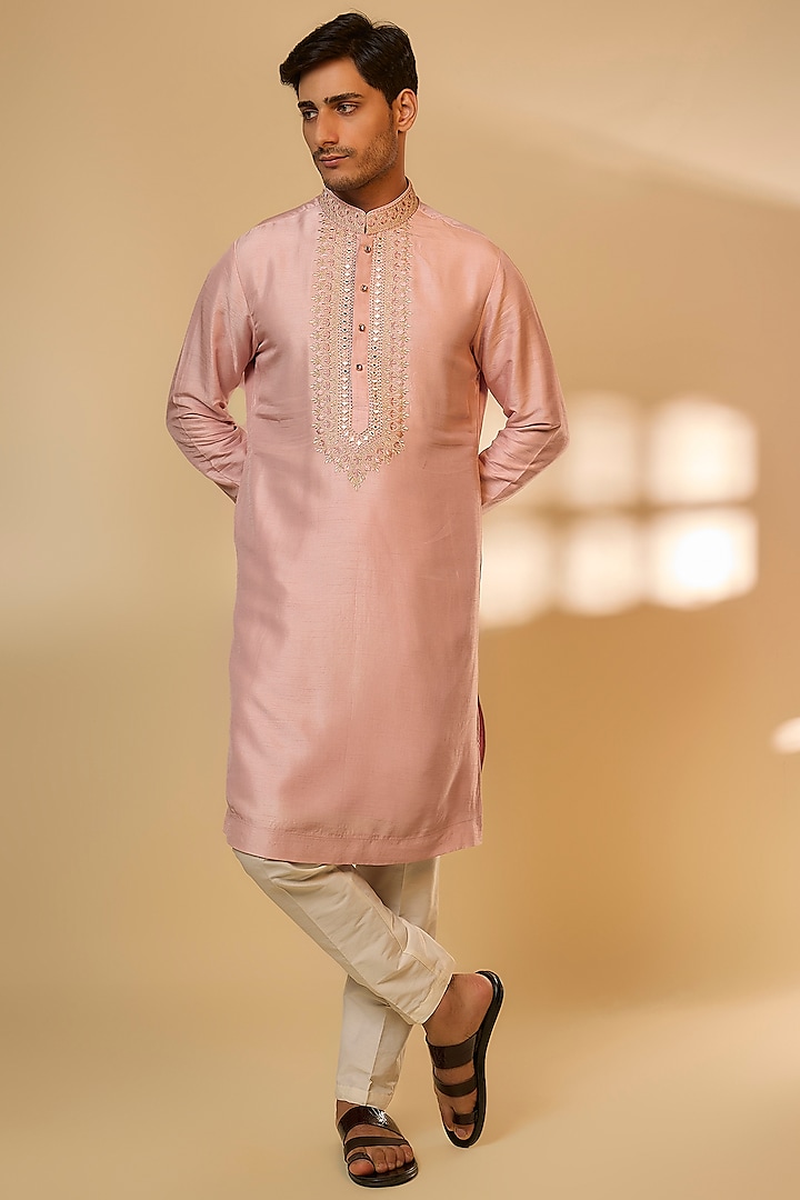Lavender Chanderi Silk Zari Embroidered Kurta Set by PARV DESIGN STUDIO