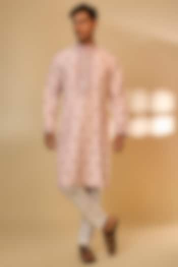 Blush Pink Linen Satin Silk Resham Embroidered Kurta Set by PARV DESIGN STUDIO