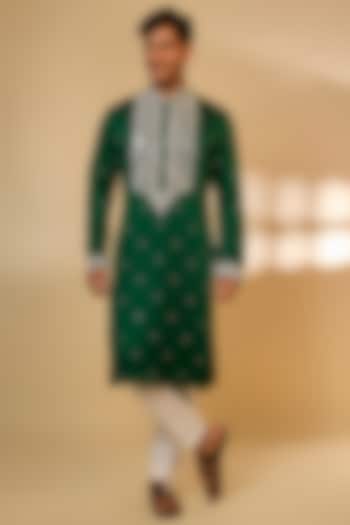 Dark Green Linen Satin Silk Mirror Embroidered Kurta Set by PARV DESIGN STUDIO