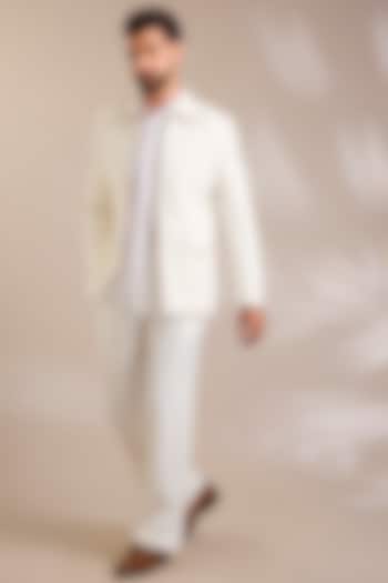Off-White Suiting Embroidered Jacket Set by PARV DESIGN STUDIO at Pernia's Pop Up Shop