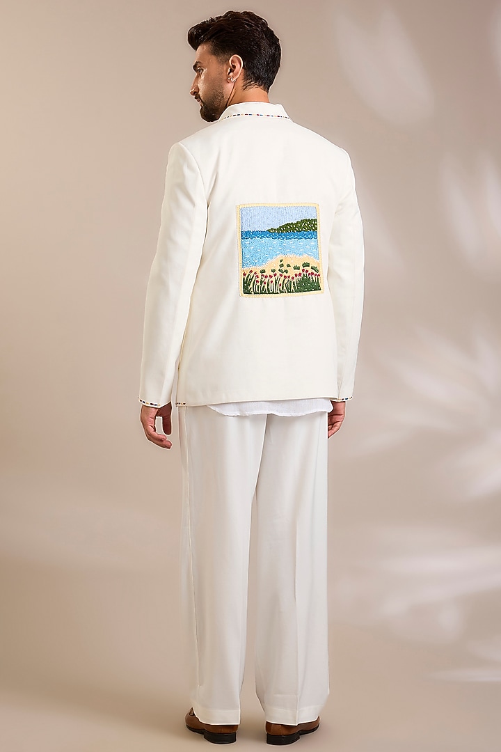Off-White Suiting Embroidered Jacket Set by PARV DESIGN STUDIO at Pernia's Pop Up Shop