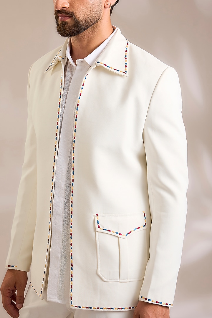Off-White Suiting Embroidered Jacket Set by PARV DESIGN STUDIO at Pernia's Pop Up Shop