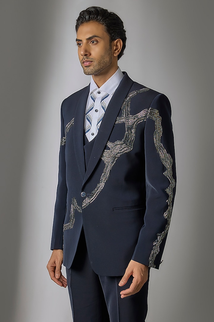 Deep Navy Japanese Suiting Cutdana Embroidered Tuxedo Set by PARV DESIGN STUDIO at Pernia's Pop Up Shop