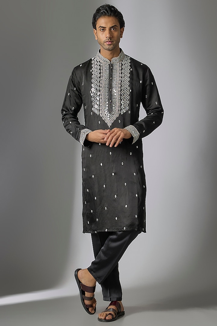 Black Chanderi Satin Silk Mirror Embroidered Kurta Set by PARV DESIGN STUDIO