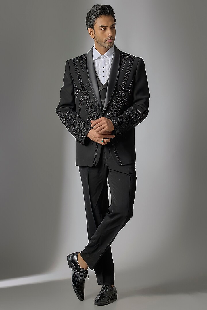 Jet Black Japanese Suiting Fabric Cutdana Embroidered Tuxedo Set by PARV DESIGN STUDIO