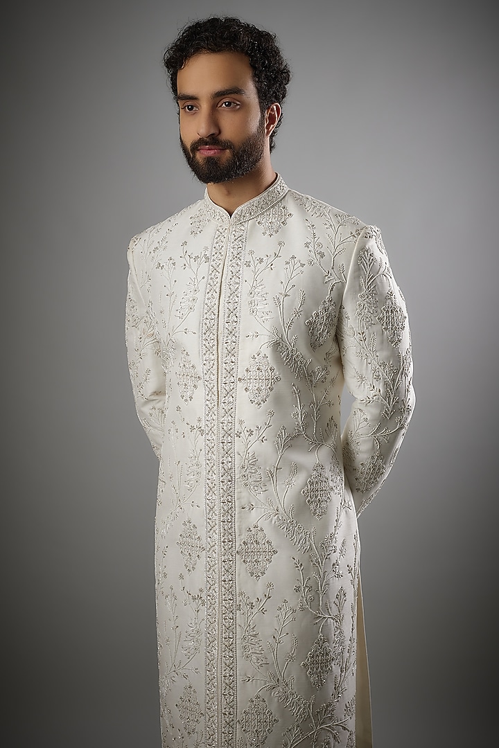 White Mulberry Slub Silk Embroidered Groom Sherwani Set by PARV DESIGN STUDIO at Pernia's Pop Up Shop