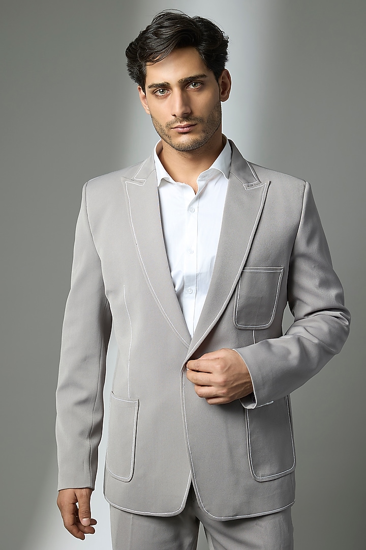 Grey Suiting Crepe Chawal Taka Embroidered Blazer Set by PARV DESIGN STUDIO at Pernia's Pop Up Shop