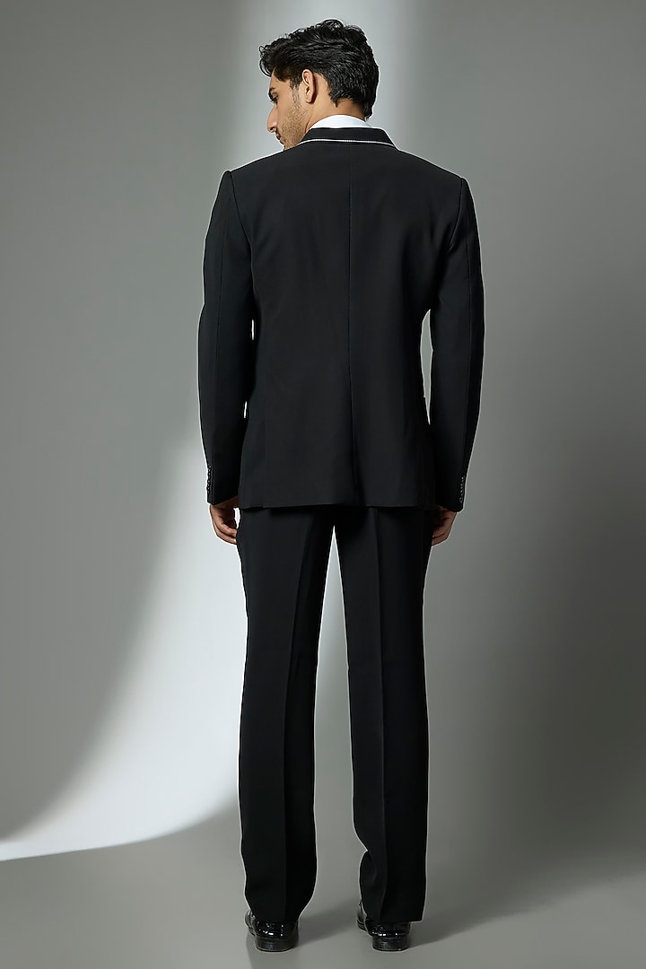 Black Suiting Crepe Chawal Taka Embroidered Blazer Set by PARV DESIGN STUDIO at Pernia's Pop Up Shop