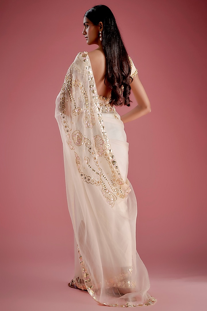 Off-White Tulle & Organza Floral Embroidered Pre-Stitched Reception Saree Set by Papa Don't Preach by Shubhika at Pernia's Pop Up Shop