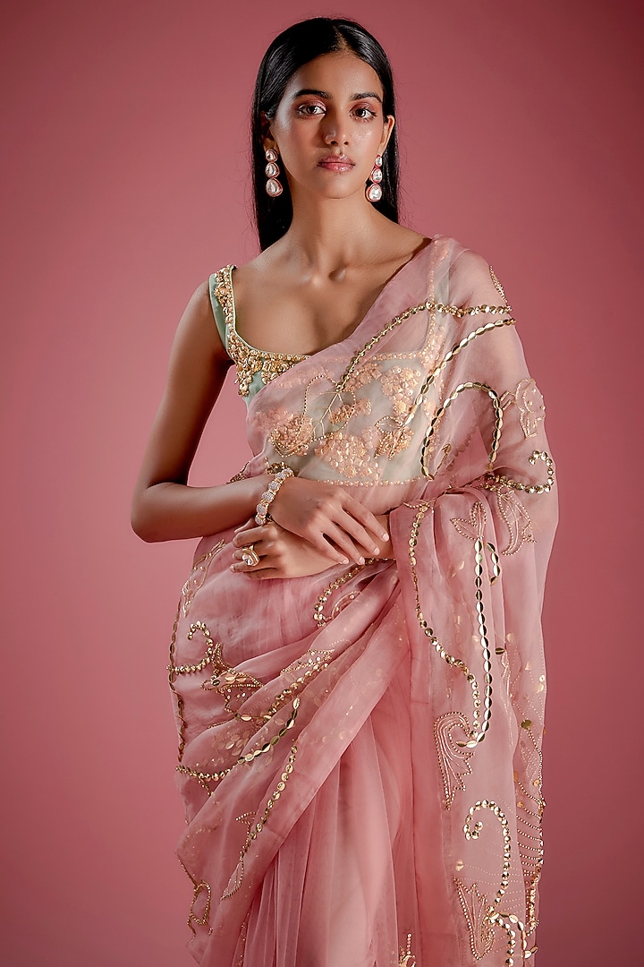 Pink Orange Tulle & Organza Gold Metallic Embroidered Pre-Stitched Shaded Reception Saree Set by Papa Don't Preach by Shubhika at Pernia's Pop Up Shop