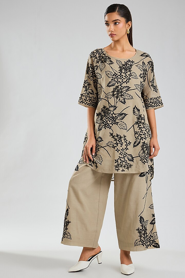 Natural Beige & Black Handloom Cotton Thread Embroidered Tunic by Peachoo at Pernia's Pop Up Shop