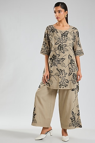 Natural Beige & Black Handloom Cotton Thread Embroidered Tunic by Peachoo
