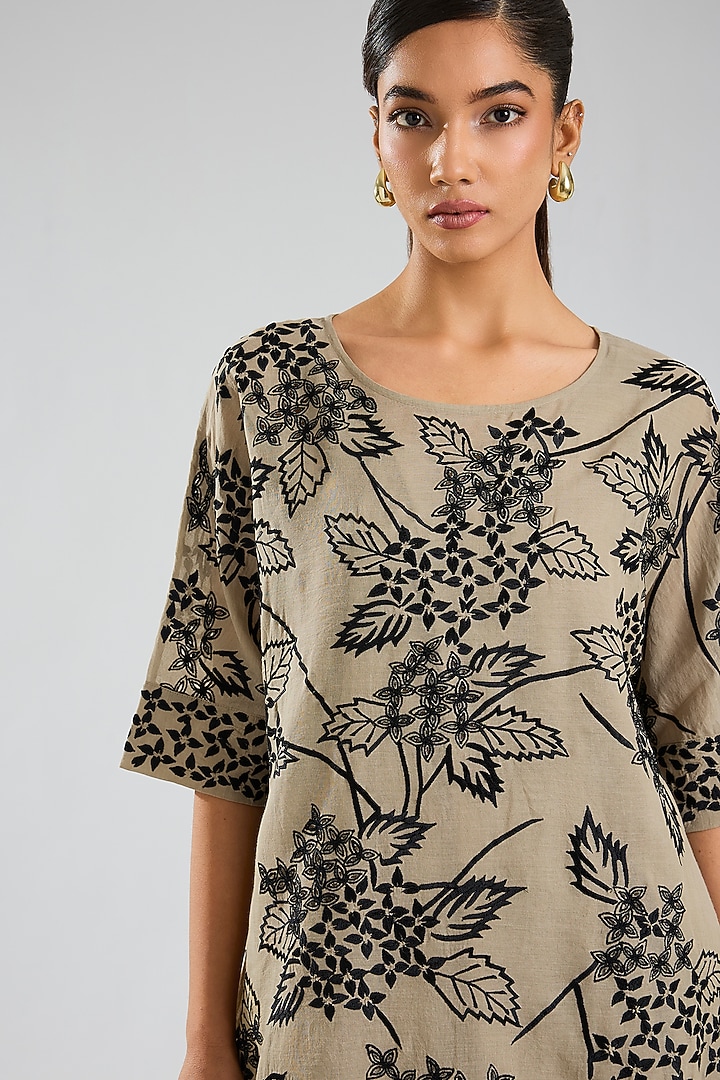 Natural Beige & Black Handloom Cotton Thread Embroidered Tunic by Peachoo at Pernia's Pop Up Shop