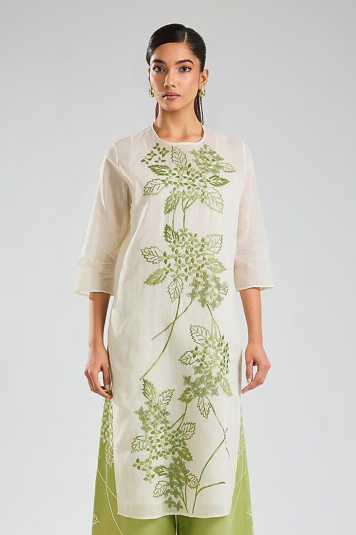 Ecru & Grass Green Handloom Cotton Cutwork Embroidered Kurta by Peachoo at Pernia's Pop Up Shop