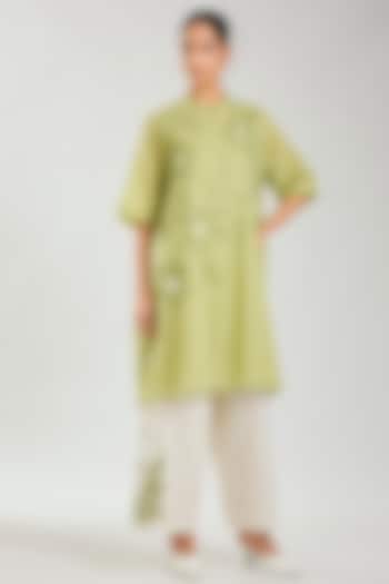 Ecru & Green Handloom Cotton Cutwork Tunic by Peachoo at Pernia's Pop Up Shop