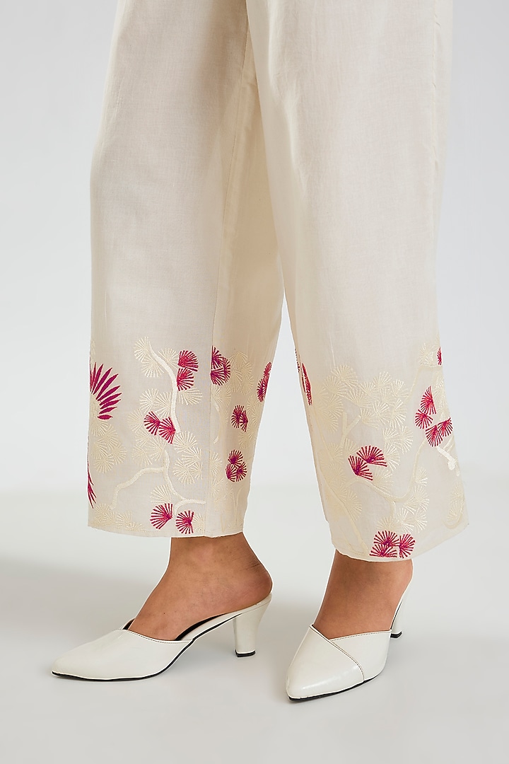 Ecru & Crimson Handloom Cotton Pants by Peachoo at Pernia's Pop Up Shop