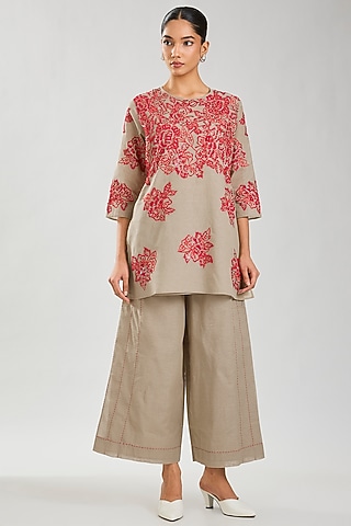 Natural & Crimson Handloom Cotton Thread Embroidered Top by Peachoo