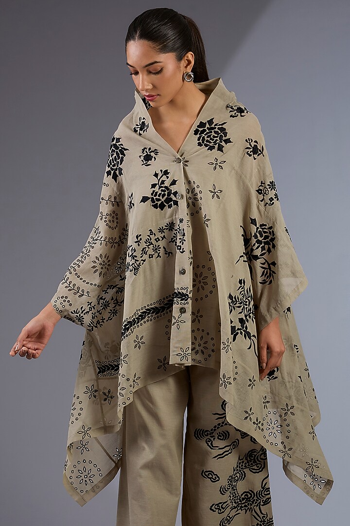 Beige & Black Handloom Thread Embroidered Cape by Peachoo at Pernia's Pop Up Shop