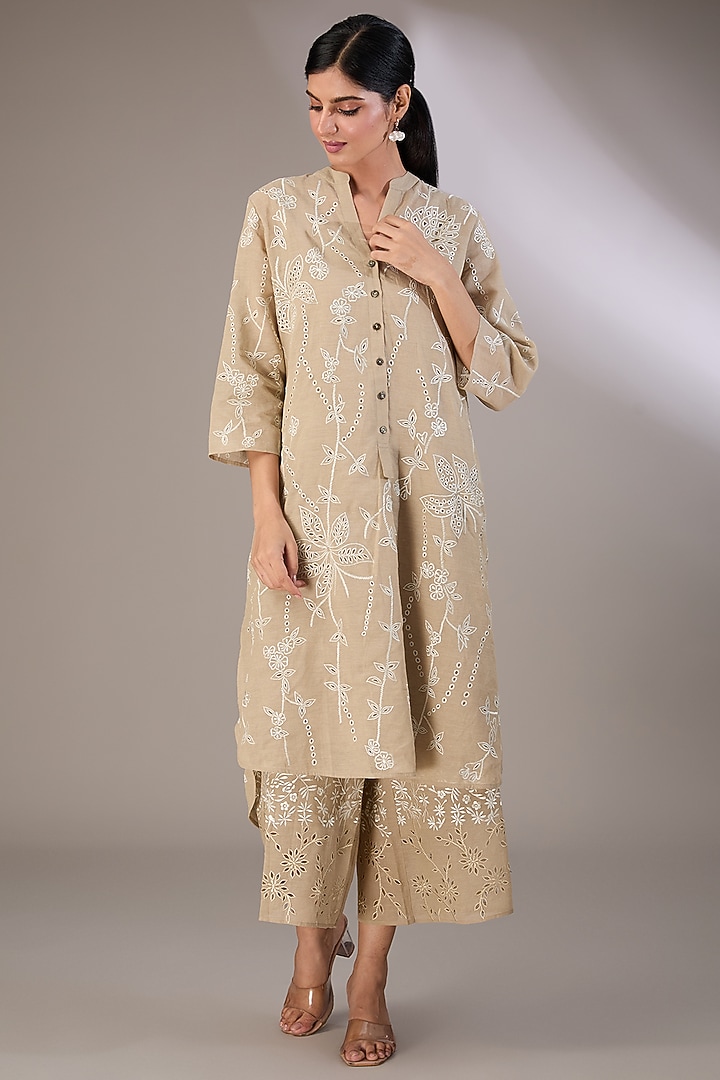 Beige Handloom Cotton Cutwork Embroidered Kurta by Peachoo at Pernia's Pop Up Shop
