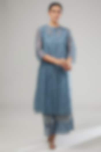 Blue Silk Organza Thread & Cutwork Embroidered Kurta by Peachoo at Pernia's Pop Up Shop