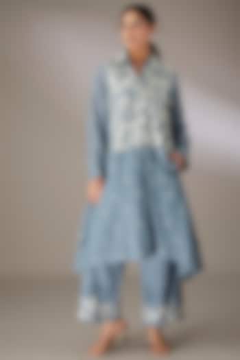 Blue Handloom Cotton Cutwork & Thread Embroidered Kurta by Peachoo at Pernia's Pop Up Shop