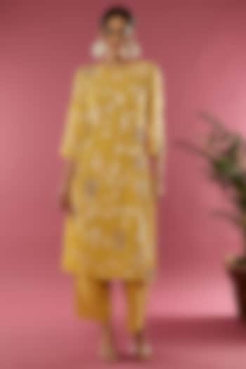 Yellow Silk Georgette Bead Embellished Kurta Set by Peachoo at Pernia's Pop Up Shop