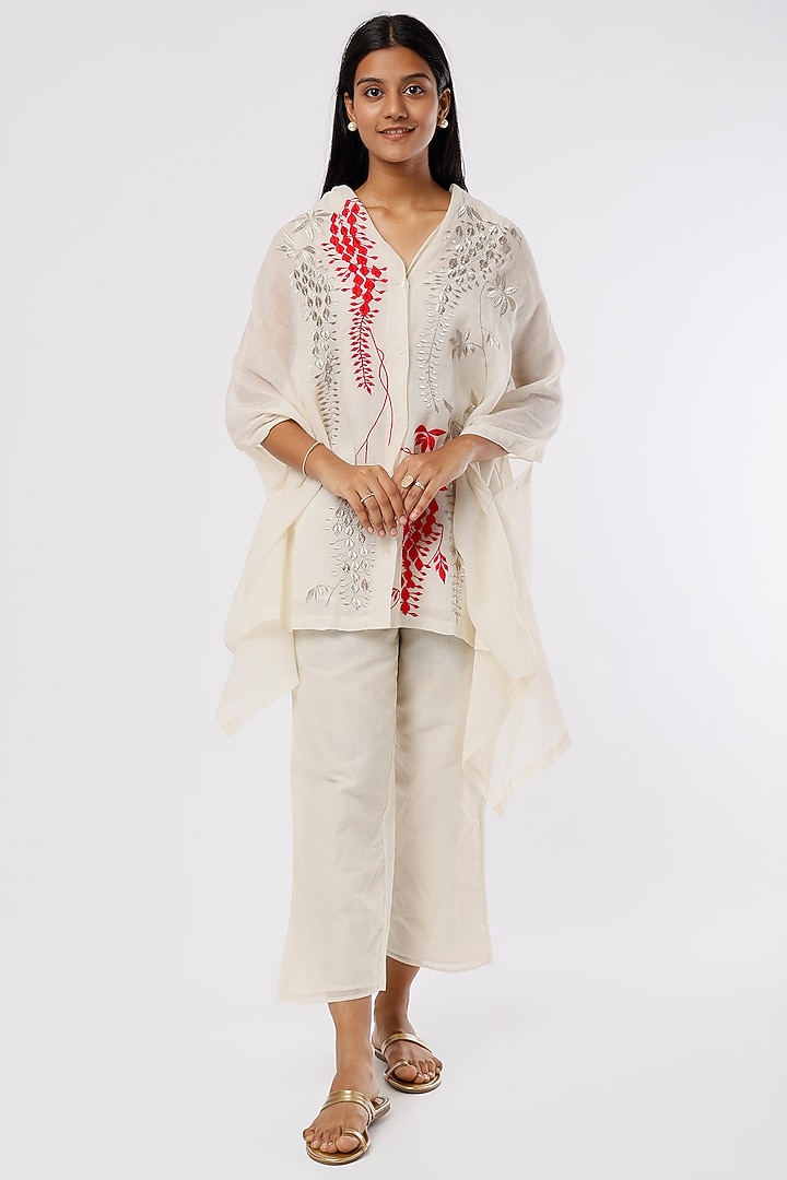 Ecru Handloom Cotton Thread Embroidered Cape Set by Peachoo at Pernia's Pop Up Shop