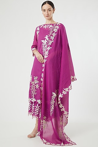 Magenta Cotton Thread Embroidered Dupatta by Peachoo