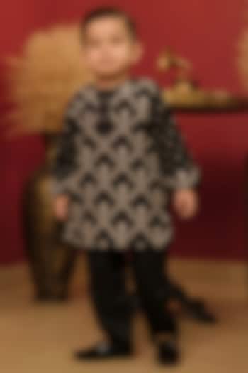 Black Pure Mal Chanderi Embroidered Kurta Set For Boys by PEAR BEAR at Pernia's Pop Up Shop