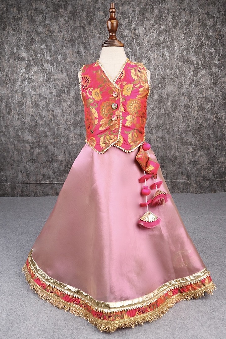 Magenta & Onion Banarsi & Tissue Lehenga Set For Girls by PEAR BEAR at Pernia's Pop Up Shop