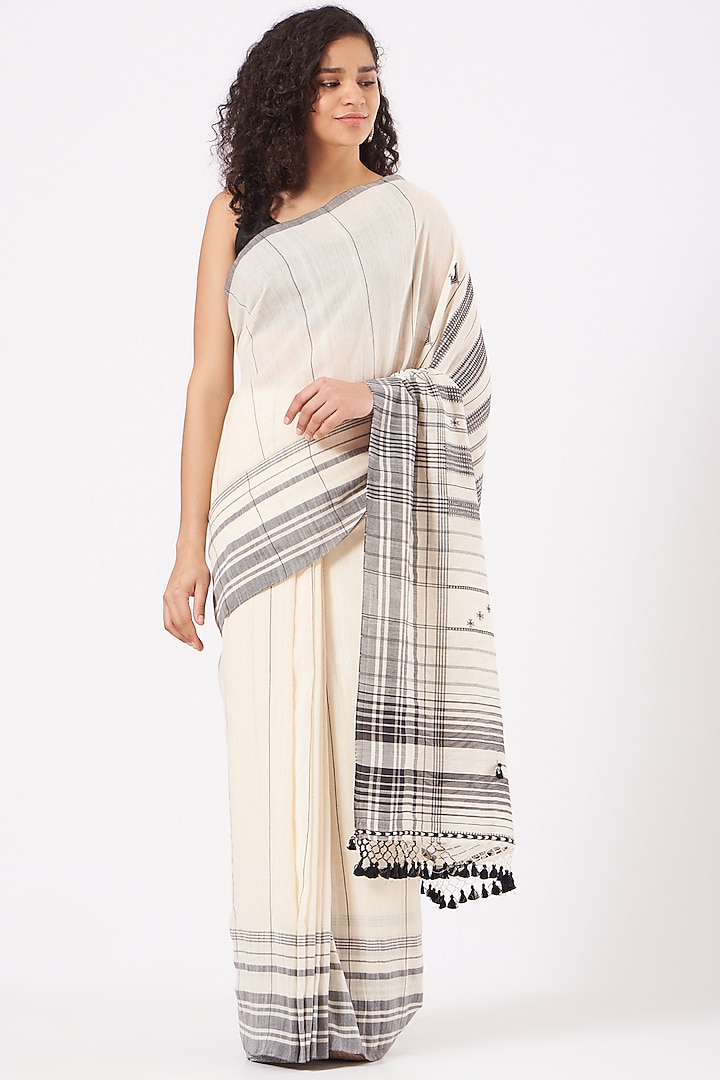 Off-White Cotton Handwoven Saree by Peeli Kothi
