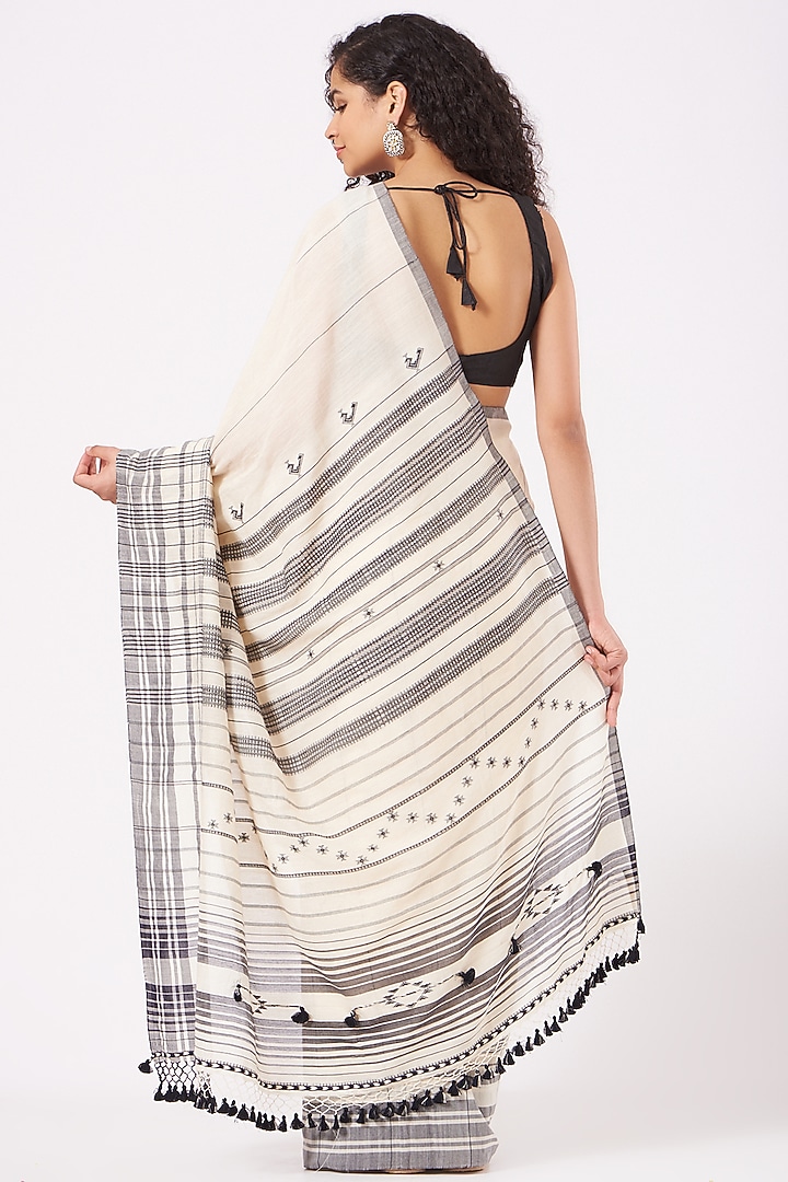 Off-White Cotton Handwoven Festive Saree by Peeli Kothi at Pernia's Pop Up Shop