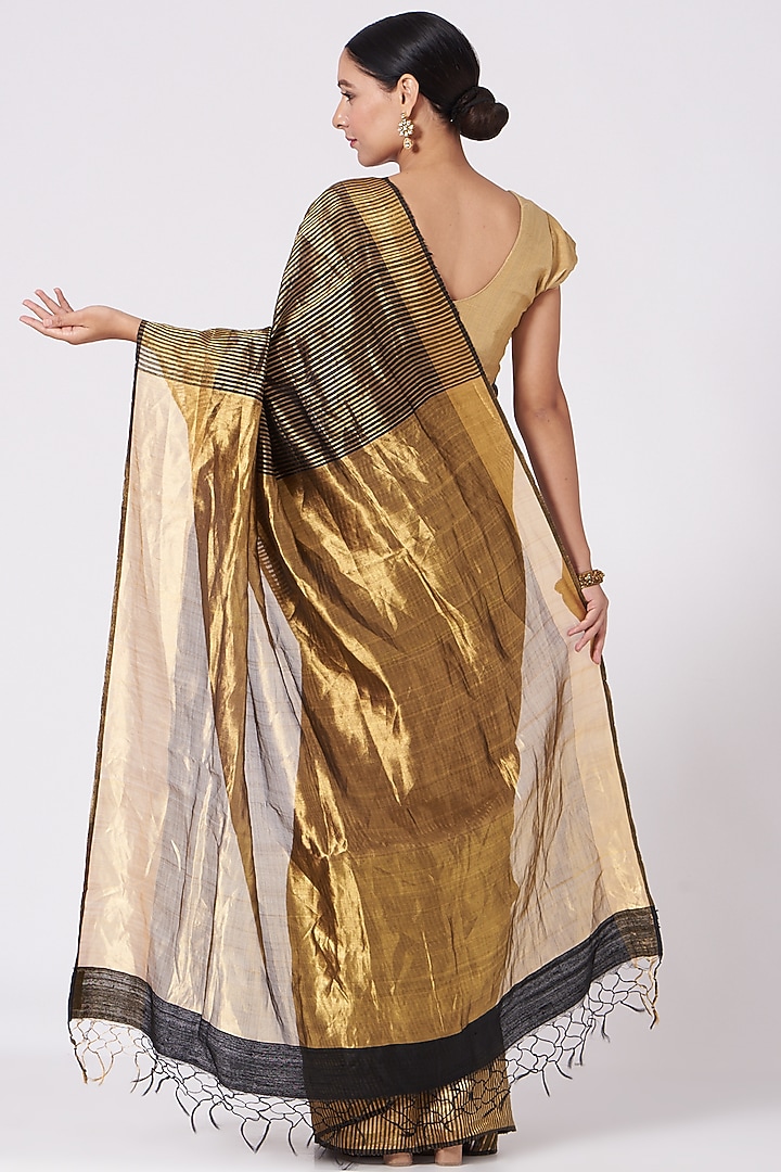 Black Kosa Silk Striped Festive Saree Set by Peeli Kothi at Pernia's Pop Up Shop
