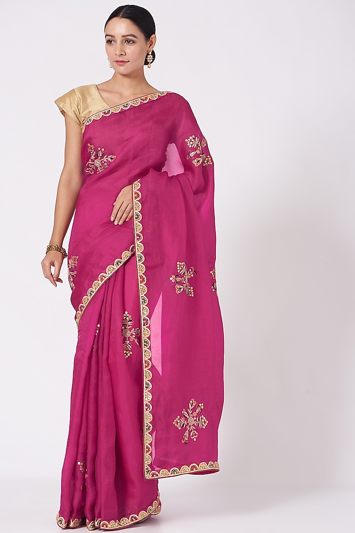 Pink Hand Embroidered Saree Set by Peeli Kothi