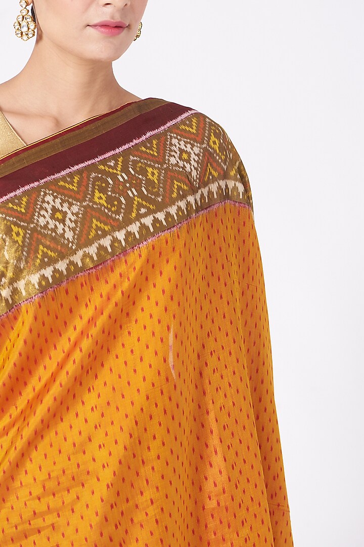 Sunset Yellow Handwoven Ikat Party Wear Saree Set by Peeli Kothi at Pernia's Pop Up Shop