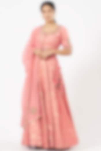 Rose Pink Banarasi Silk Brocade Lehenga Set by Peenacolada