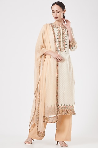 White Embroidered Kurta Set by Peenacolada