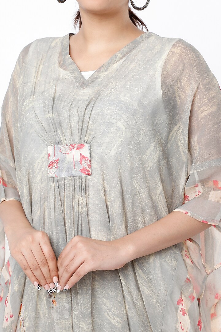 Grey Digital Printed Kaftan by Peenacolada at Pernia's Pop Up Shop