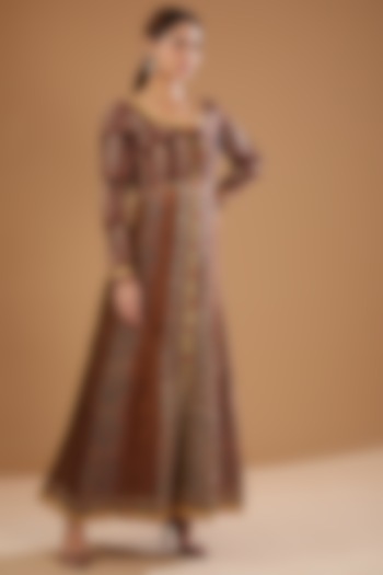 Black Chanderi Printed & Embroidered Kurta Set by Peenacolada at Pernia's Pop Up Shop