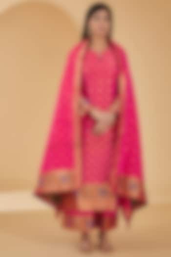 Pink Woven Silk Kurta Set by Peenacolada