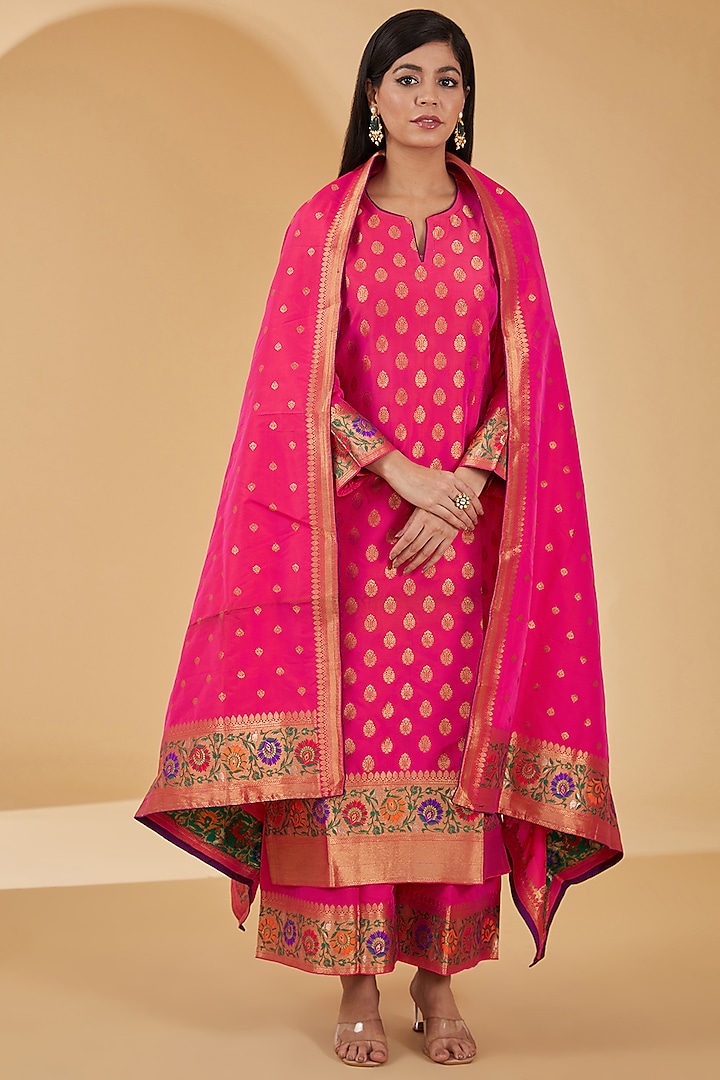 Pink Woven Silk Kurta Set by Peenacolada