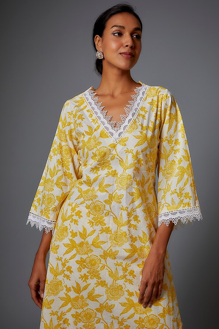 Yellow Cotton Printed Kurta Set by Pehnaav at Pernia's Pop Up Shop