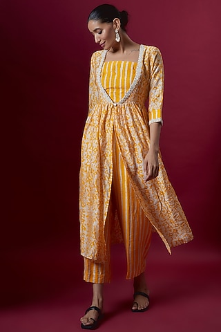 Yellow Premium Cotton Kurta Set by Pehnaav