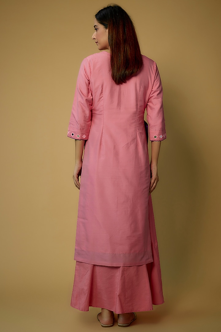 Pink Cotton Silk Embroidered Kurta Set by Pehnaav at Pernia's Pop Up Shop