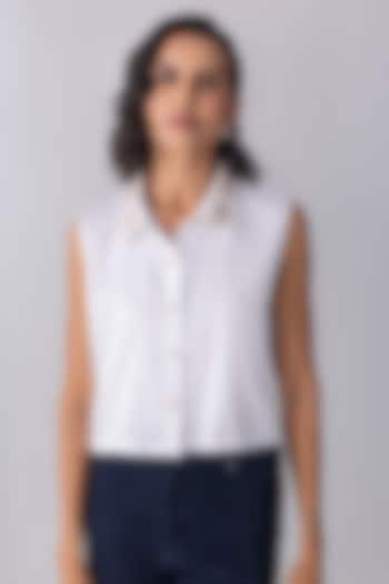 White Cotton Stone Embroidered Cropped Shirt by PEHR ARORA at Pernia's Pop Up Shop